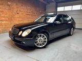 Mercedes-Benz E 350 E 350 T 3.5 V6 KAT Metallic+NAVI+SHZ+KLIMA - Mercedes-Benz E 350 mit Benzin-Antrieb: Kombi