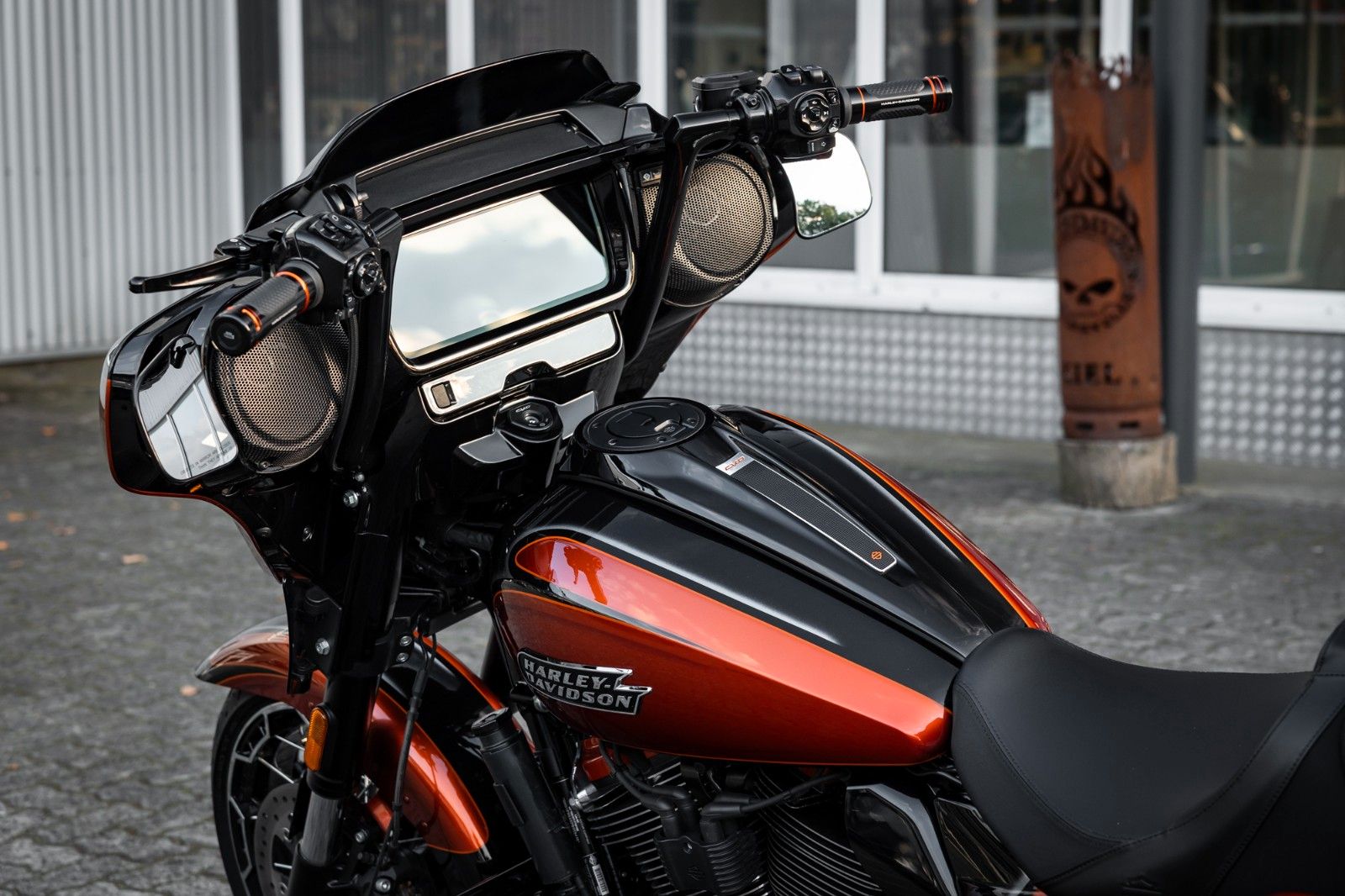 Fahrzeugabbildung Harley-Davidson CVO Street Glide FLHXSE 121 Cui - KESSTECH -