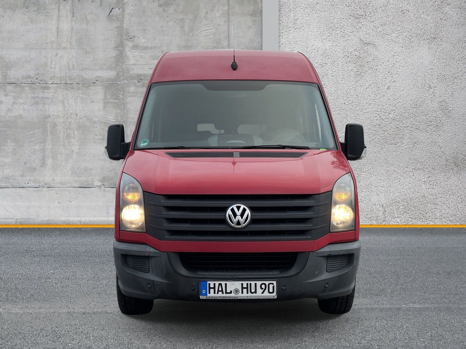 Fahrzeugabbildung Volkswagen Crafter 35 Kombi 2.0 TDI STANDHZG PDC KLIMA
