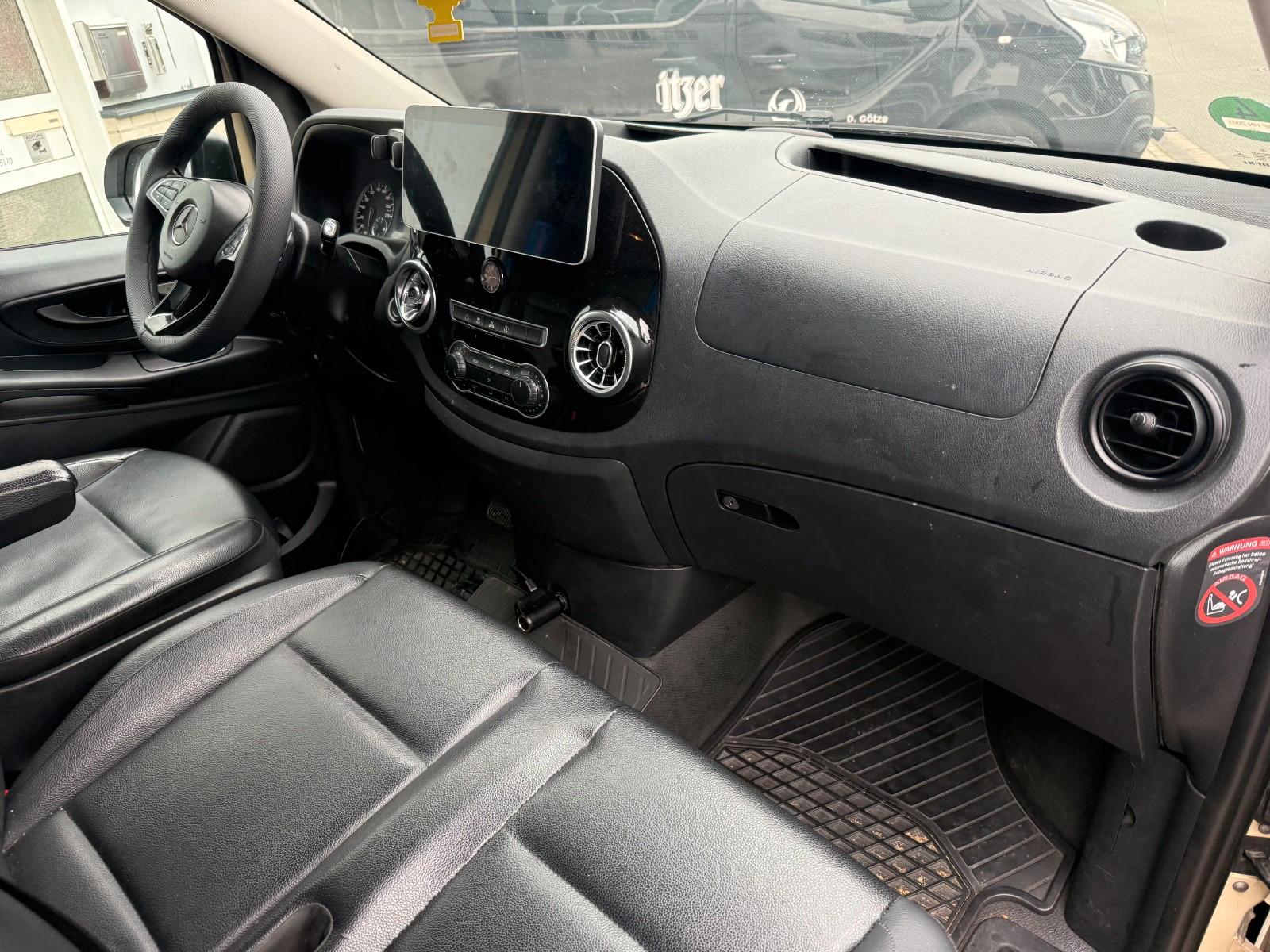 Mercedes-Benz Vito Tourer 116 extralang Pro Auto Leder Navi