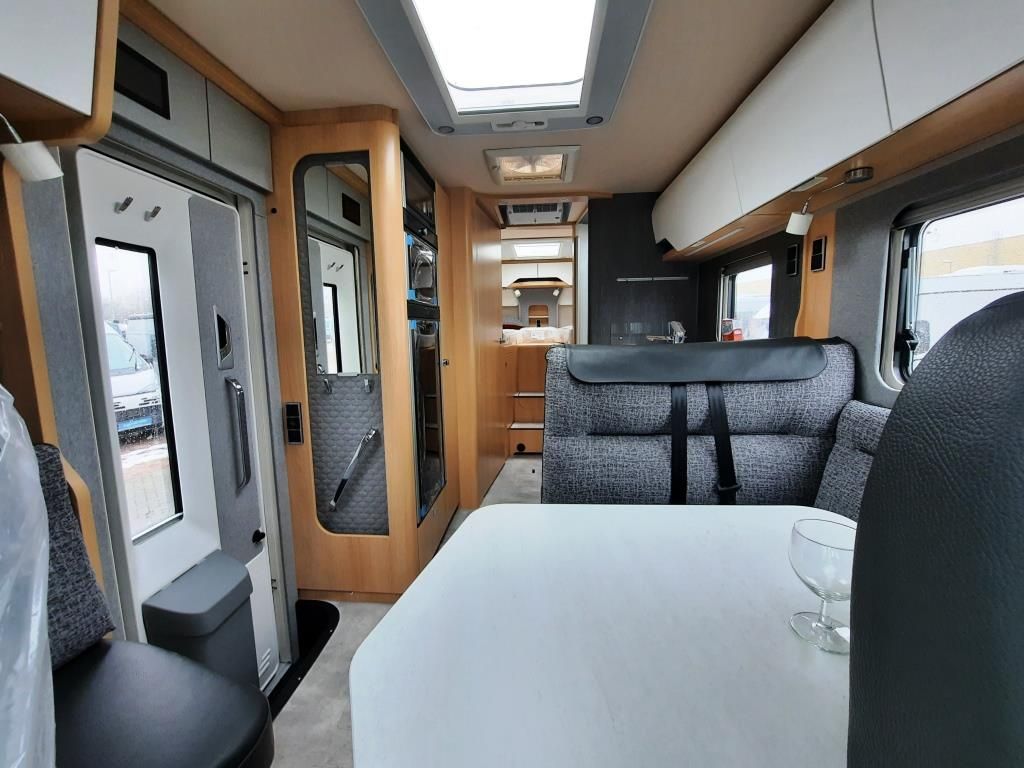 Fahrzeugabbildung HYMER / ERIBA / HYMERCAR B-Klasse ML T 780 BlackLine Verfüg./Sparen Sie 9