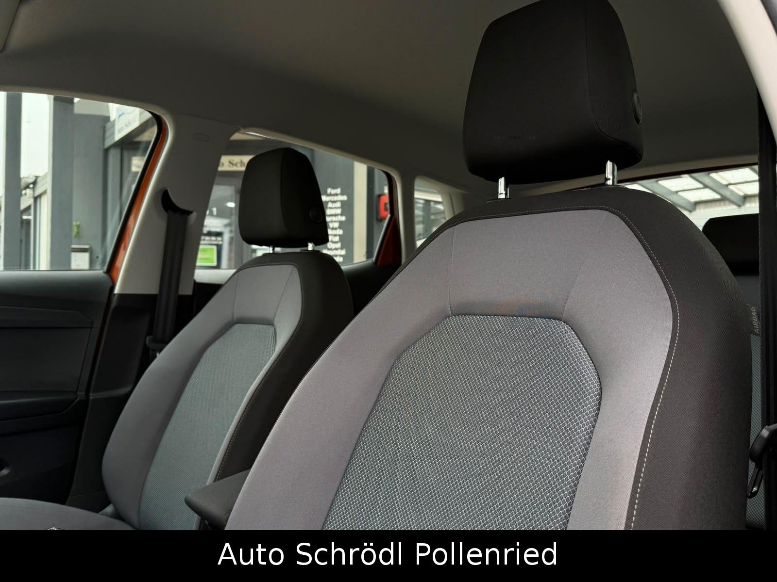 Seat Arona 1.0 TSI Style, LED, Tot-W, Kamera, Navi