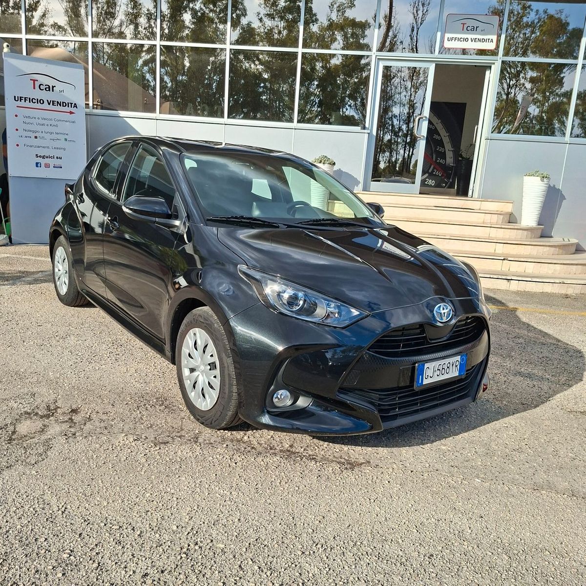 Toyota Yaris 1.5 Hybrid 116cv 5p Business imagem 2