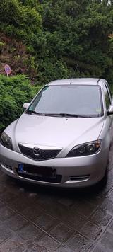Mazda 2, wenig km, frischer TÜV - Mazda 2 in Aachen