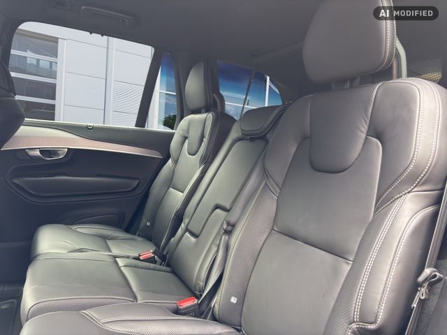 Fahrzeugabbildung Volvo XC90 2.0 PHEV Plus Dark #AWD #Harman/Kardon #Ba