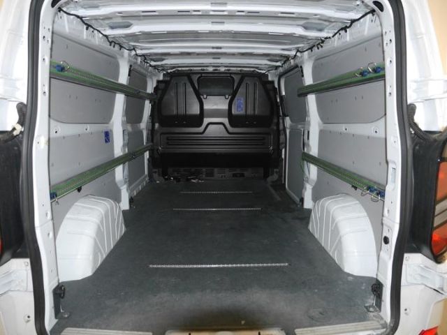 Fahrzeugabbildung Ford Transit Custom Kasten 320 L2 / Klima / LED / Nav