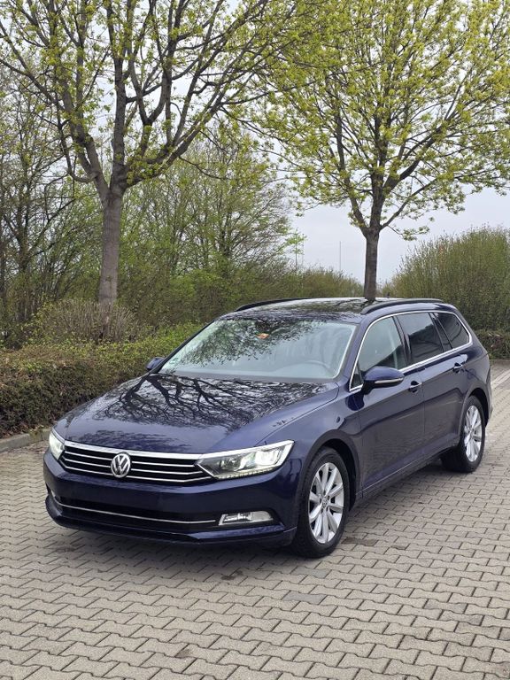 Image of Volkswagen Passat Variant