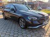 Mercedes-Benz E 200 d (1,6 L) T-Modell - Mercedes-Benz E 200 mit Diesel-Antrieb: Taxi