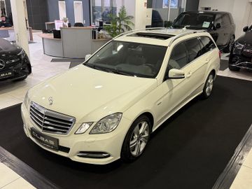 Mercedes E 200 - 1