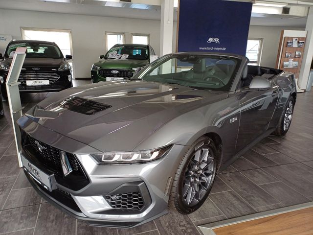 Ford Mustang Convertible GT  5,0 L  V8