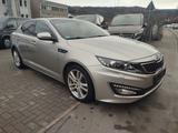Kia Optima Spirit Xenon Navi Panorama Sitzlüftung - Kia Optima aus 2013
