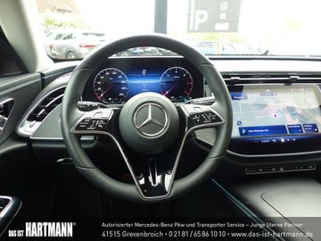 Mercedes E 220 - 8