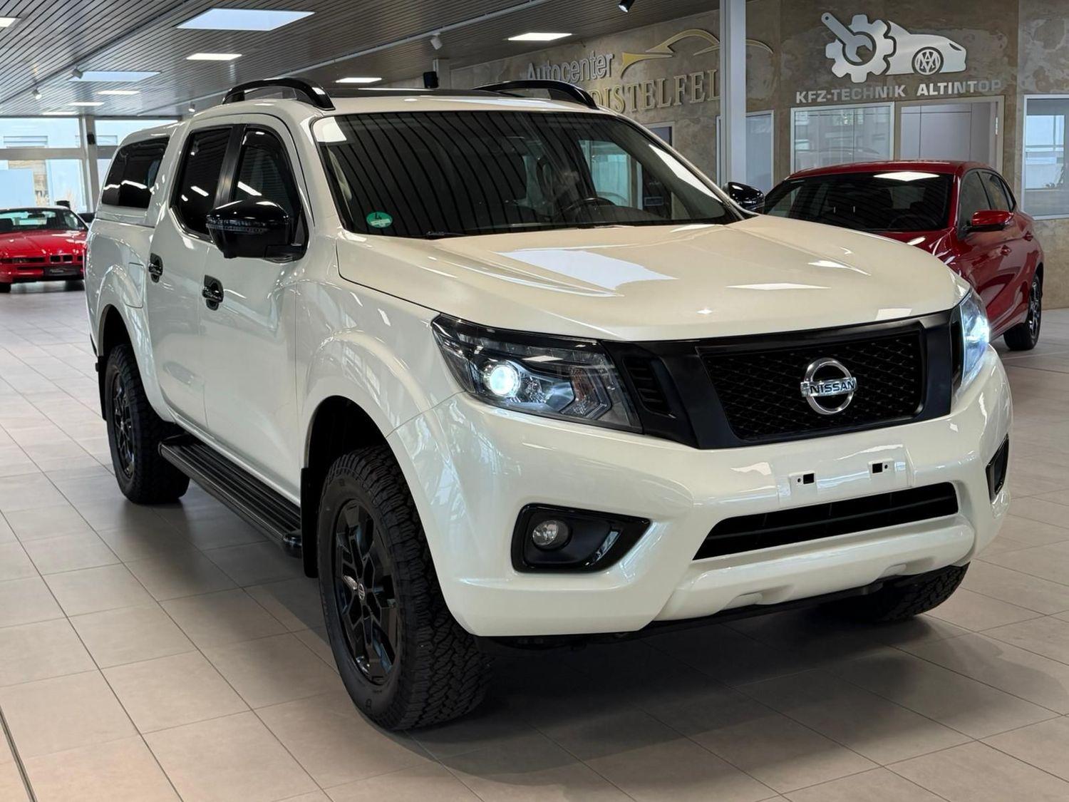 Nissan Navara  NP300 N-Guard Double Cab 4x4 Automatik