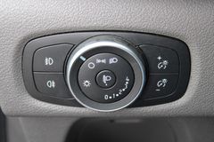 Fahrzeugabbildung Ford Transit Custom TREND L2 H2 HOCH LANG + AHK NAVI