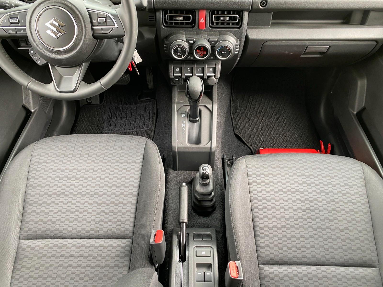 Suzuki JIMNY AUTM. GLX PKW 5 TÜRER 4 SITZE 4x4 ALLGRIP
