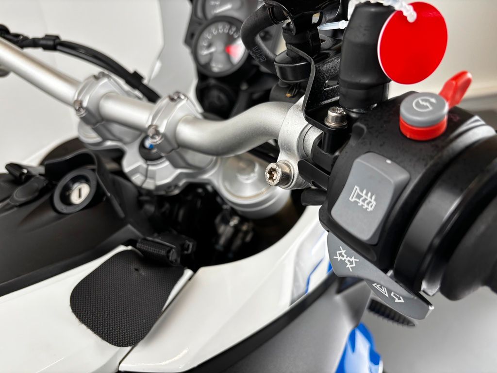 Fahrzeugabbildung BMW F 800 GS *GEPFLEGT *ZUBEHÖR