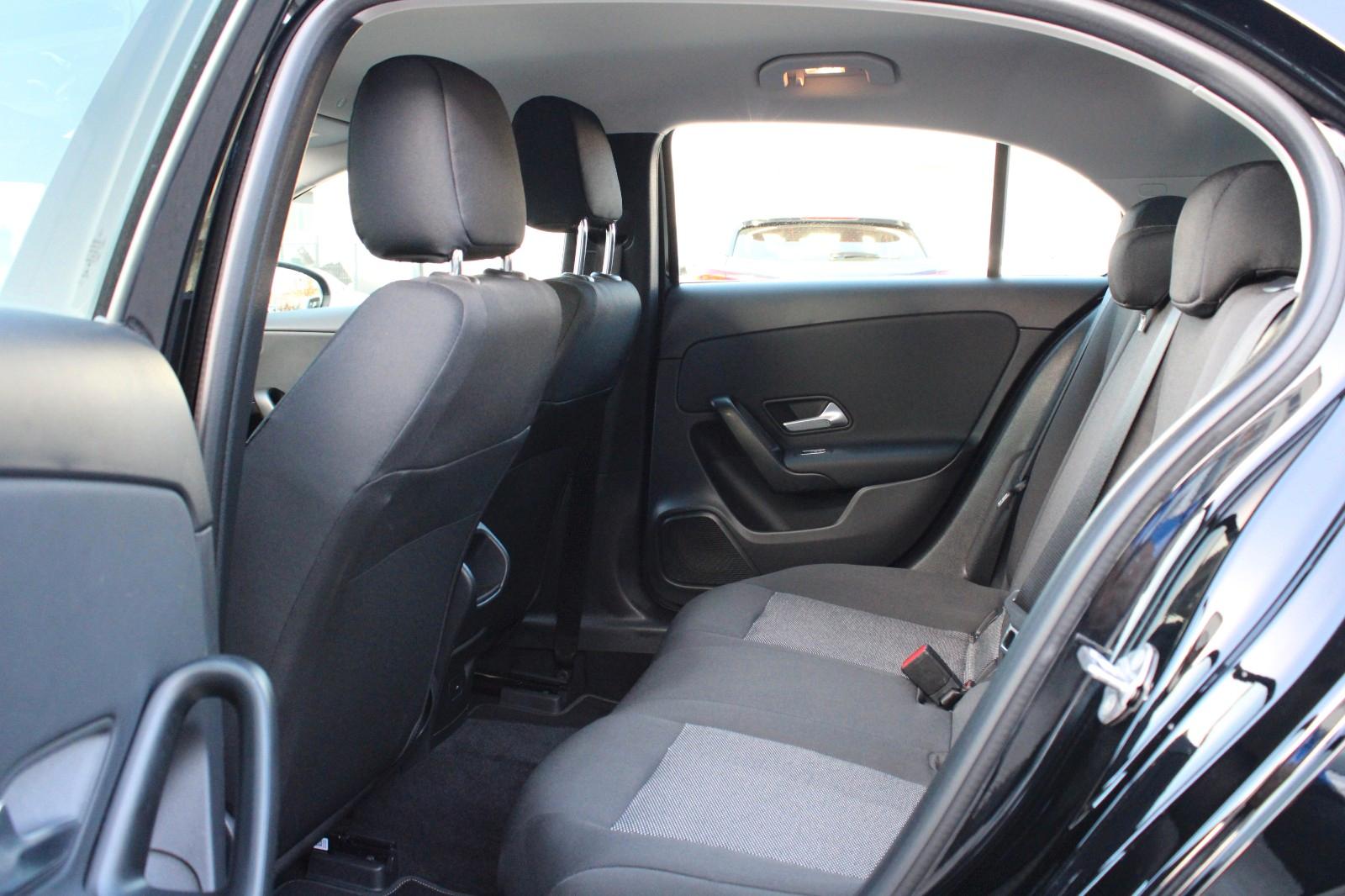 Mercedes-Benz A-Class A 180 d, миниатюра 24