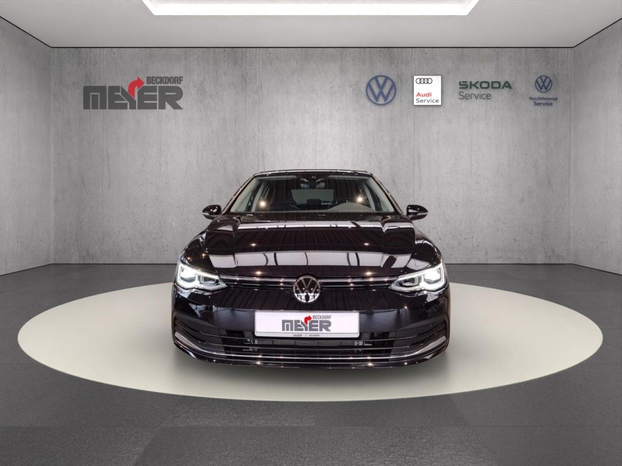 Golf MOVE 1.0 eTSI DSG Klima Navi Einparkhilfe