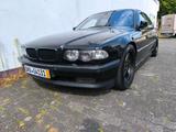 BMW E38 7er. V8 735i. mit Neu Tüv. - gebrauchte BMW 7er Reihe aus dem Jahr 2000