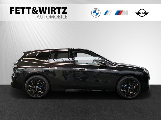 BMW iX xDrive40 Lr. 739,- br. o.Anz. 48Mon/5`Km p.A.