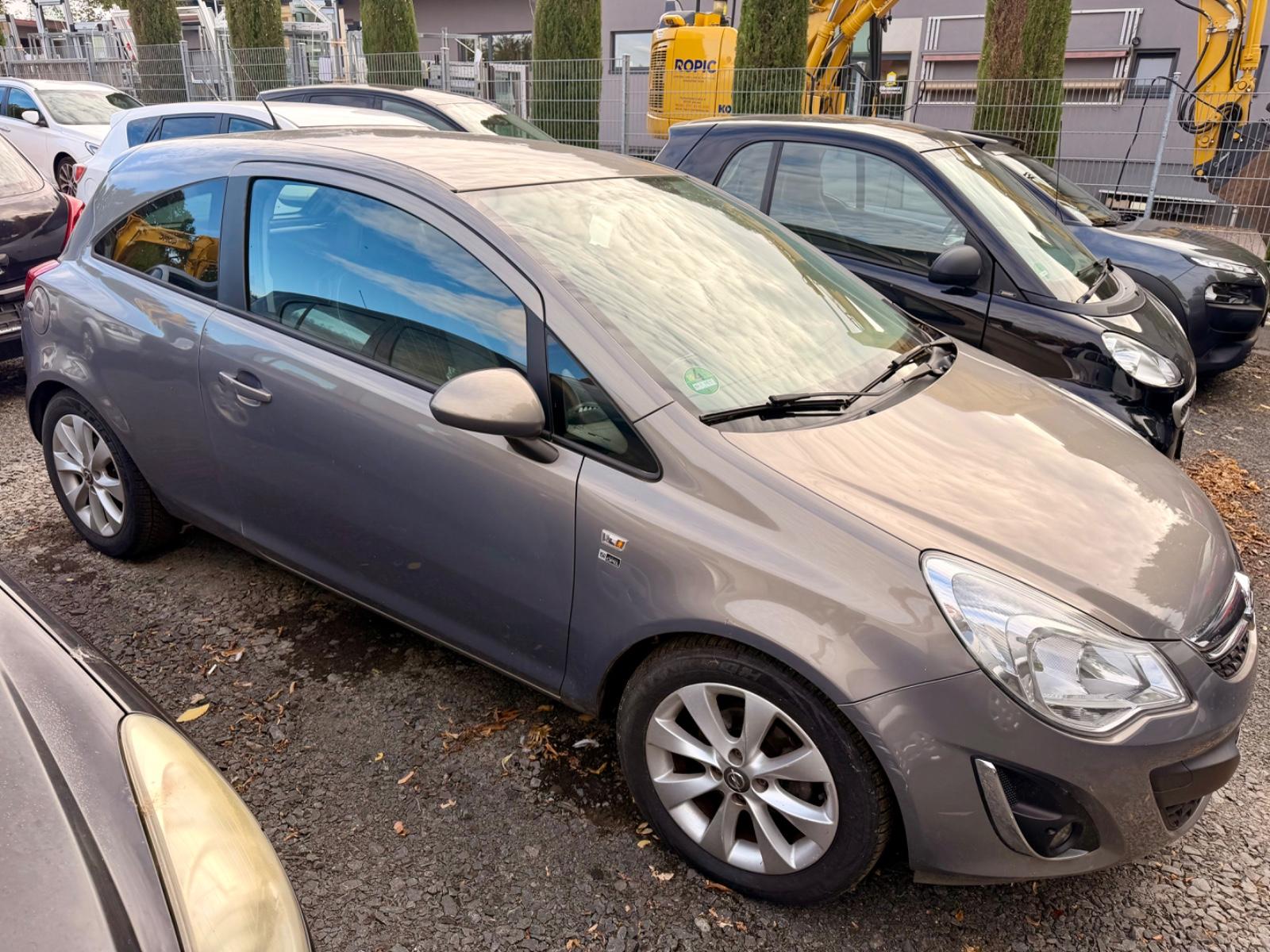 Opel Corsa D 150 Jahre Opel/TÜV§INSPEKTIONNEU