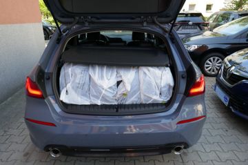 Fahrzeugabbildung BMW 120 1 Limousine 120 d xDrive Sport Line