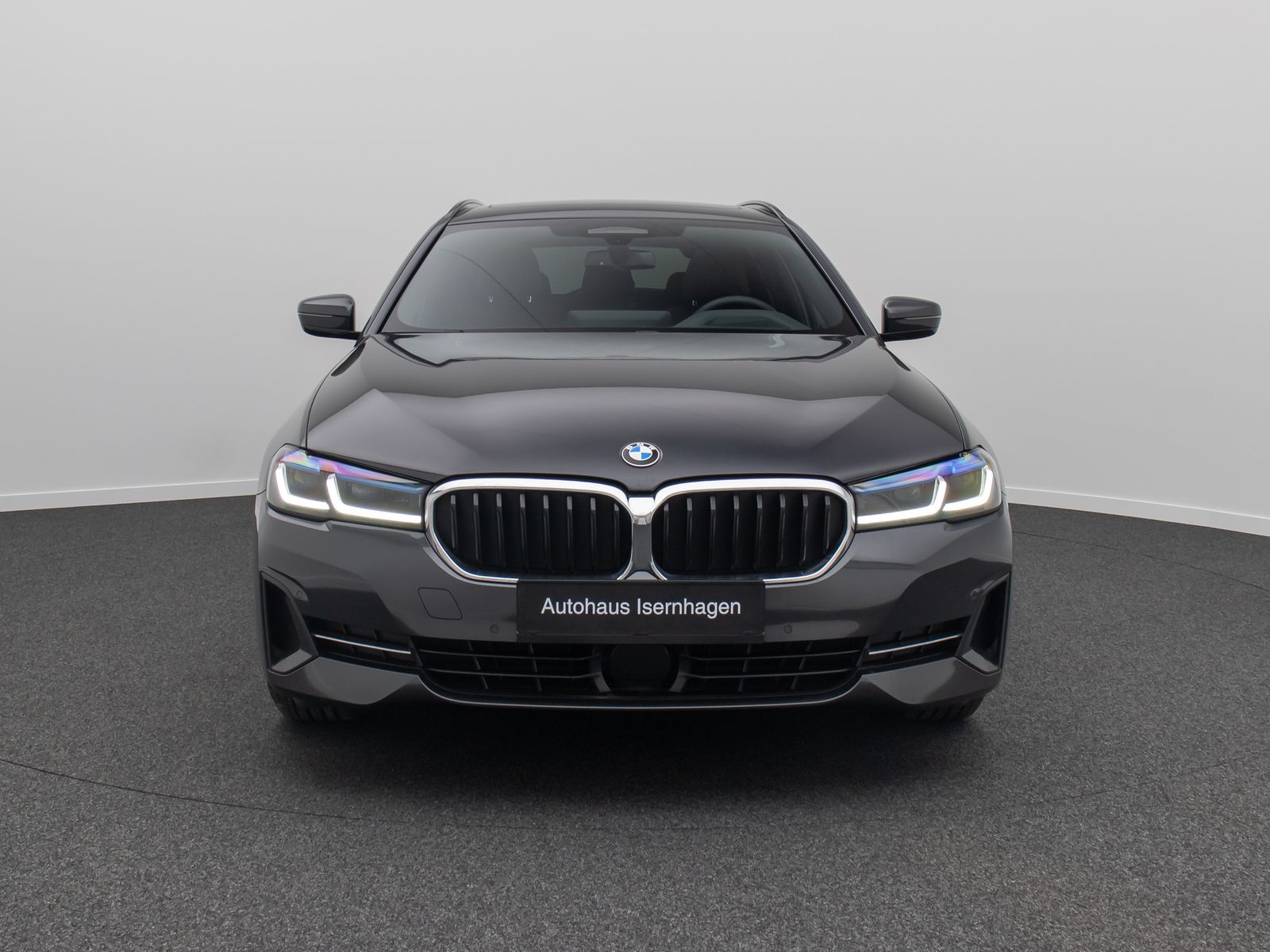 Fahrzeugabbildung BMW 540d xD Panorama Massage DAB H/K HUD AHK 20Zoll