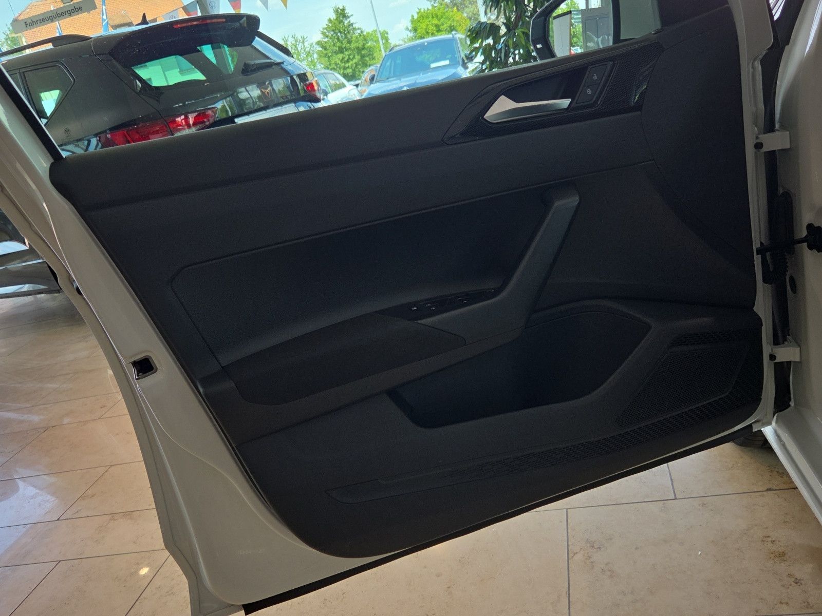 Polo Life 1.0 TSI OPF 70kW 5-Gang RFK