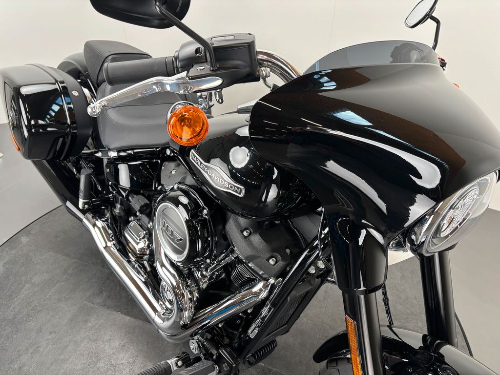 Fahrzeugabbildung Harley-Davidson SPORT GLIDE *NEUWERTIG *5HD