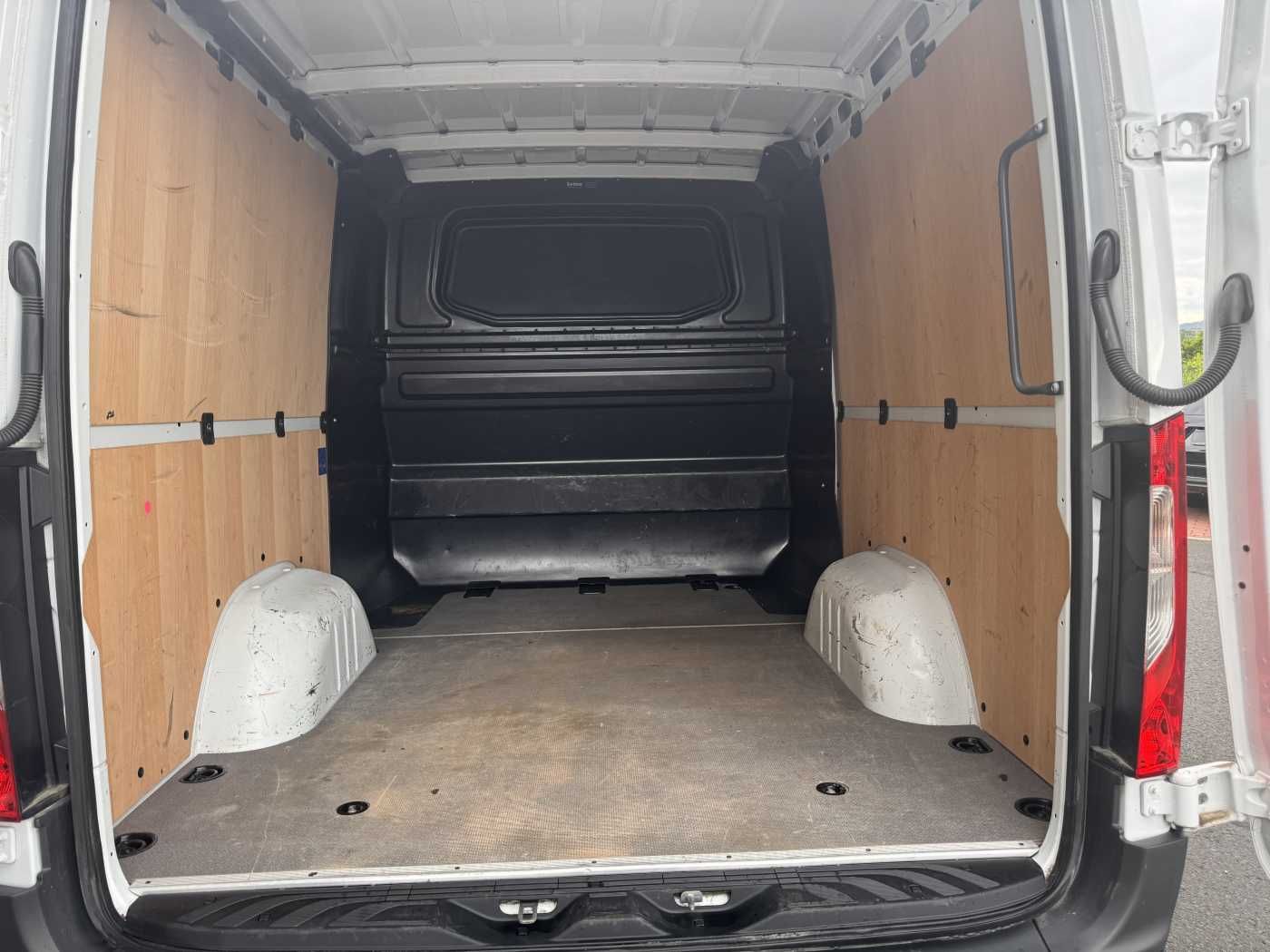 Fahrzeugabbildung Mercedes-Benz Sprinter 315 CDI DoKa/Mixto AHK3,5t Klima Kamera