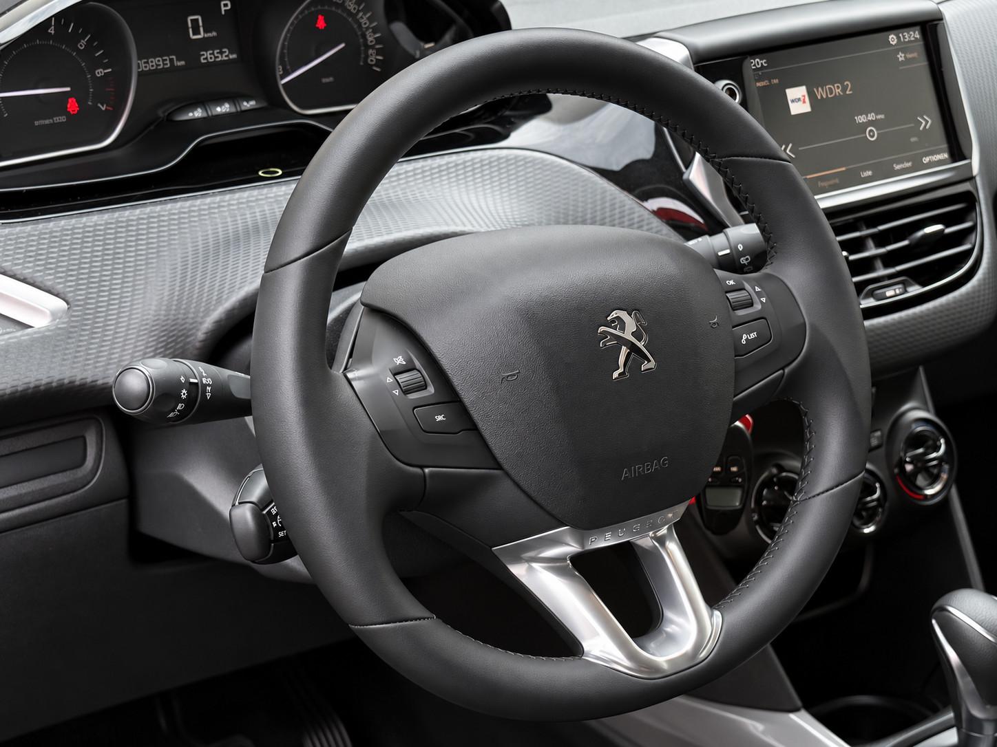 Peugeot 2008 ACTIVE *Aut.*Klima*Temp.*PDC*