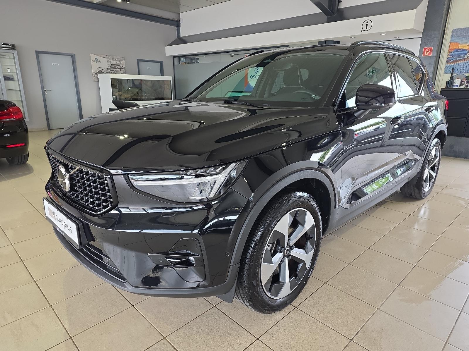 Volvo XC40B4 Ultimate Dark AWD ACC BLIS AHK 360° LED