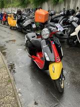 Vespa Primavera 50 Mickey Mouse limitiert - VESPA PRIMAVERA