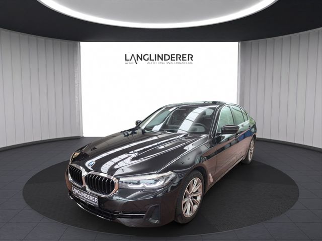 BMW 520d xDrive Limousine NP 80.069,- Standheizung