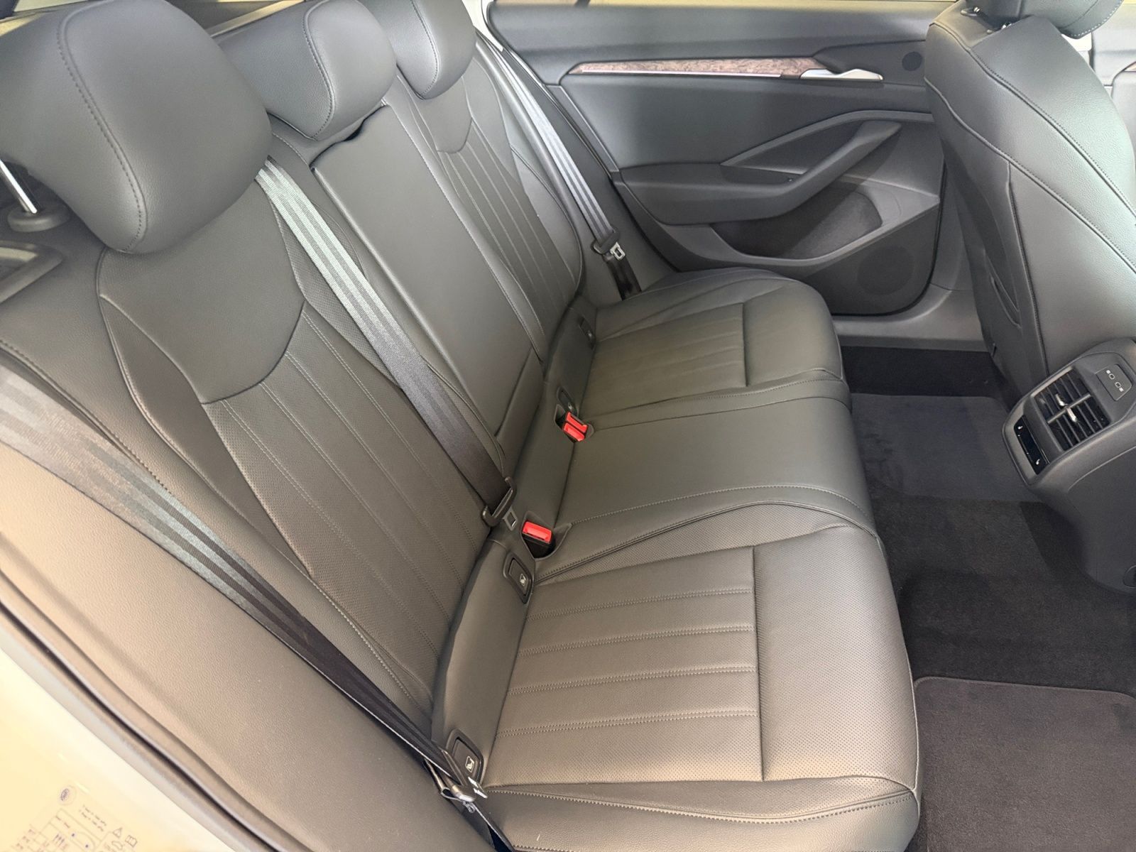 Skoda Superb - Bild 15