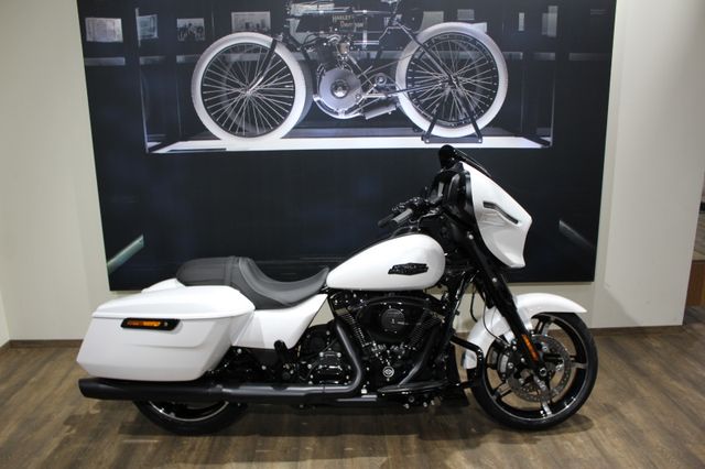 Harley-Davidson Street Glide FLHX 117 Tageszul. Finanz. 3,99 %