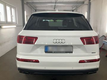 Audi Q7 - 2