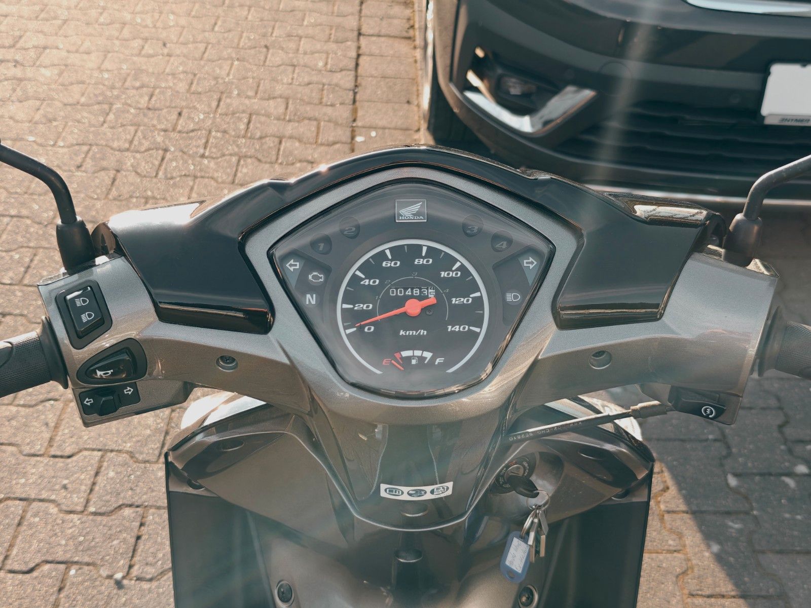 Fahrzeugabbildung Honda WAVE 110i - 109cm³ - AUS ERSTBESITZ