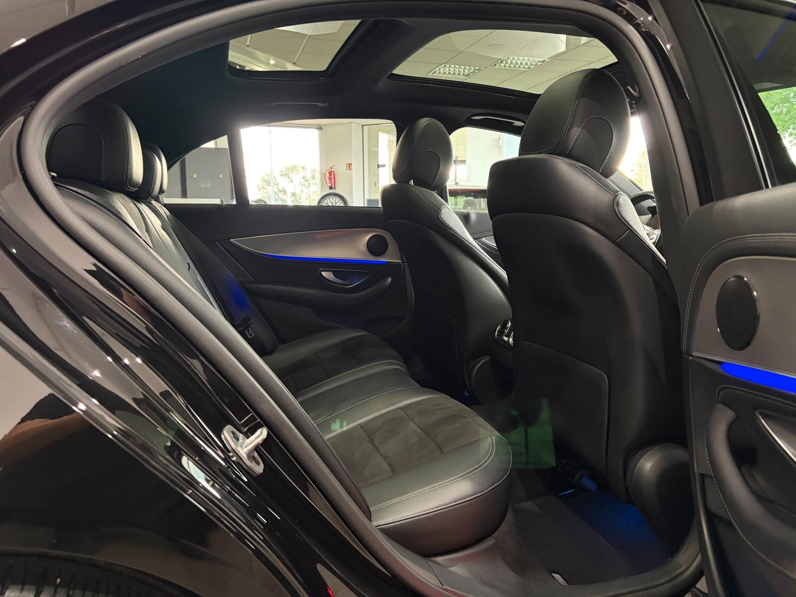 Mercedes-Benz E 200*AMG*Wide*Pano*Night*Distronic*360*LED*
