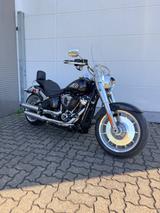 Harley-Davidson Fat Boy 117 / 3.250km/Saddlemen/ Viel Zubehör ! - CHOPPER 250