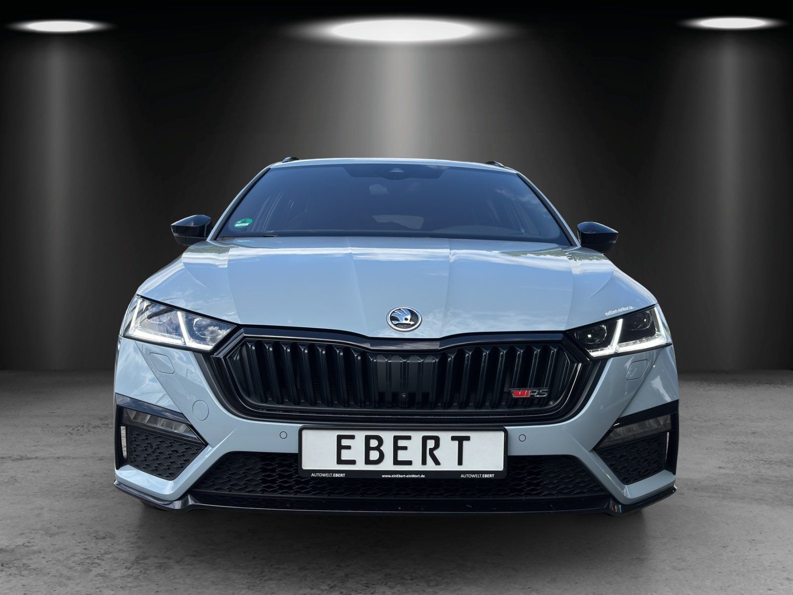 Fahrzeugabbildung SKODA Octavia Combi RS Final Edition 2,0 TDI 147 kW DS