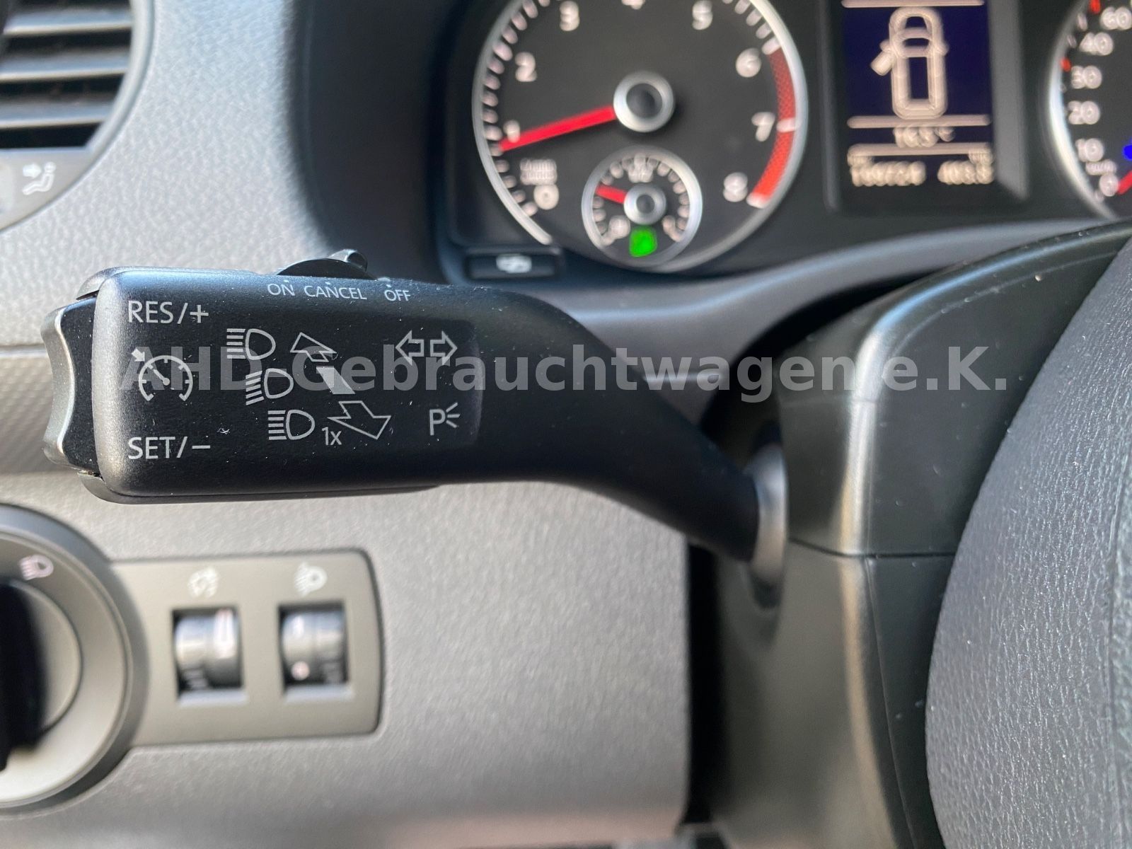 Fahrzeugabbildung Volkswagen Caddy Maxi 2.0 Roncalli 7-Sitzer