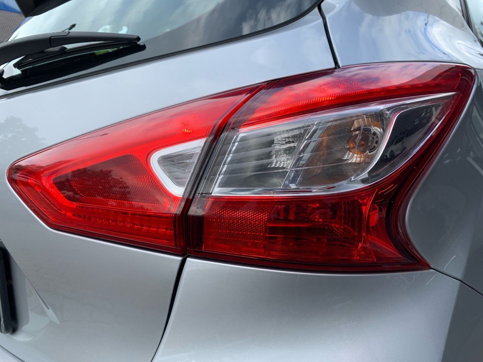 Fahrzeugabbildung Nissan Pulsar 1.2 DIG-T Acenta Navi Sitzheizung Kamera