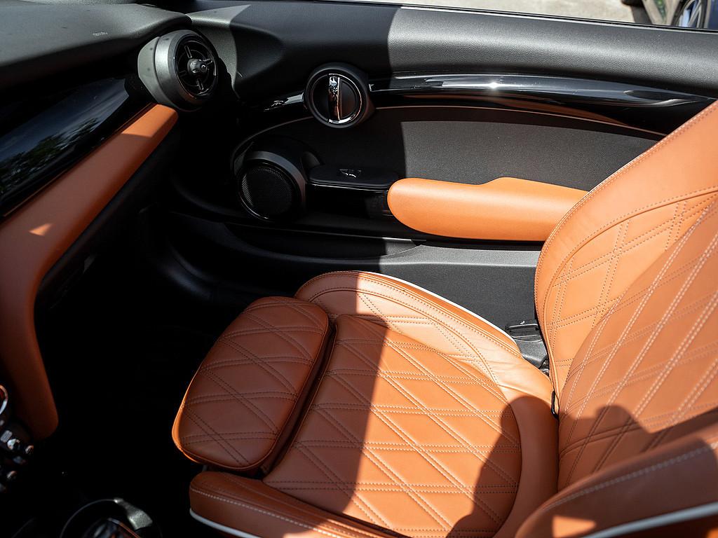MINI Cabrio Cooper Classic Trim LED FACEL. ACC NAVI
