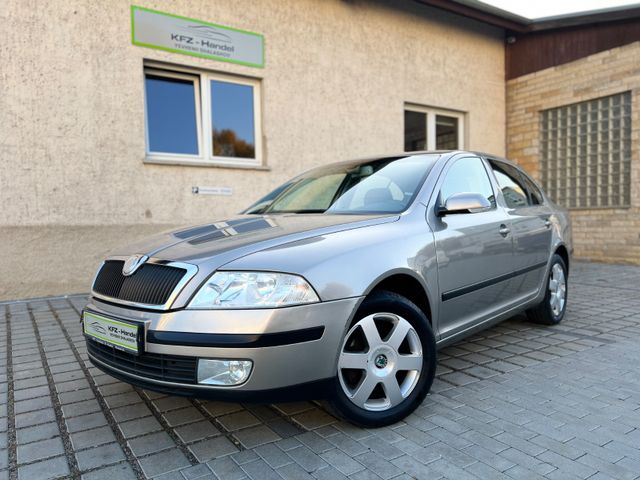 Skoda Octavia Lim. Elegance 1.6 Benzin