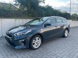 Kia Cee'd SW 1.6 CRDI Vision Kli/CarPlay/Kam/SH/Alu - Kia: Cee D Crdi