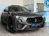 Maserati LEVANTE TROFEO V8*PANO*360*B&W*SOFT*BELÜFTUNG*22 - Maserati Gebrauchtwagen in Düsseldorf