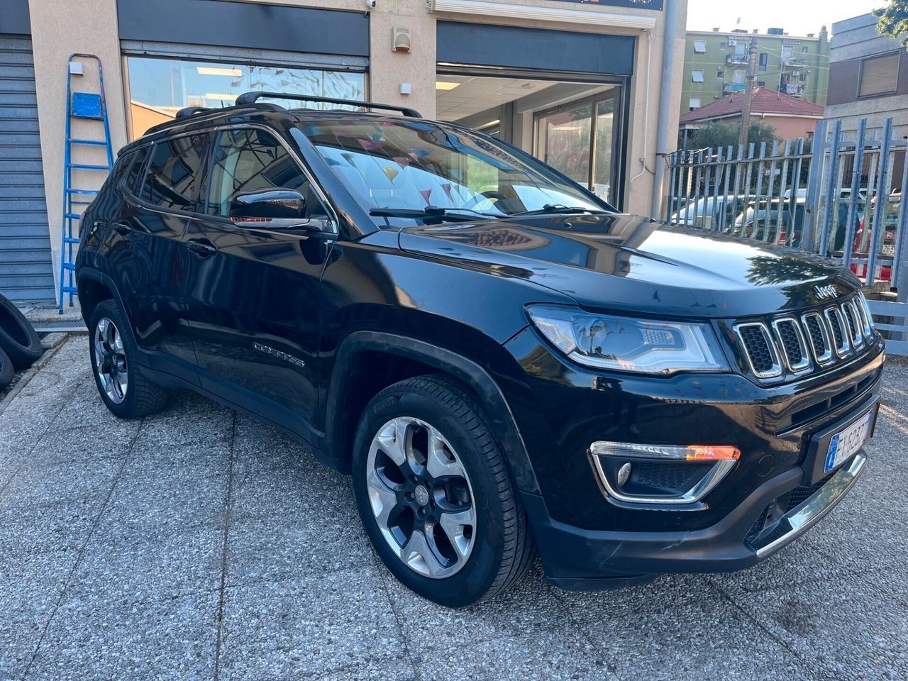 Jeep Compass 2.0 Multijet II aut. 4WD Limited -  imagem 2