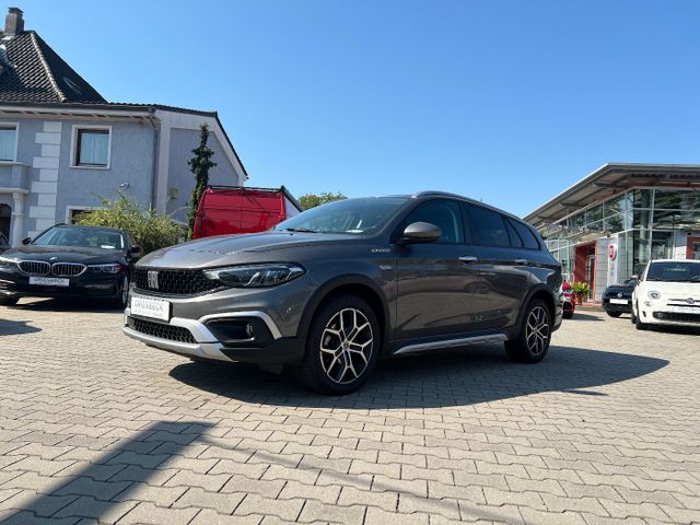 Fiat Tipo Kombi Cross 1.6 *LED Kamera PDC DAB Sitzh.*