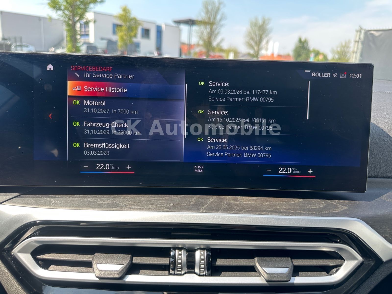 Fahrzeugabbildung BMW 320d xDrive M-Sport/Widescreen/Navi/Pano/LED/AHK